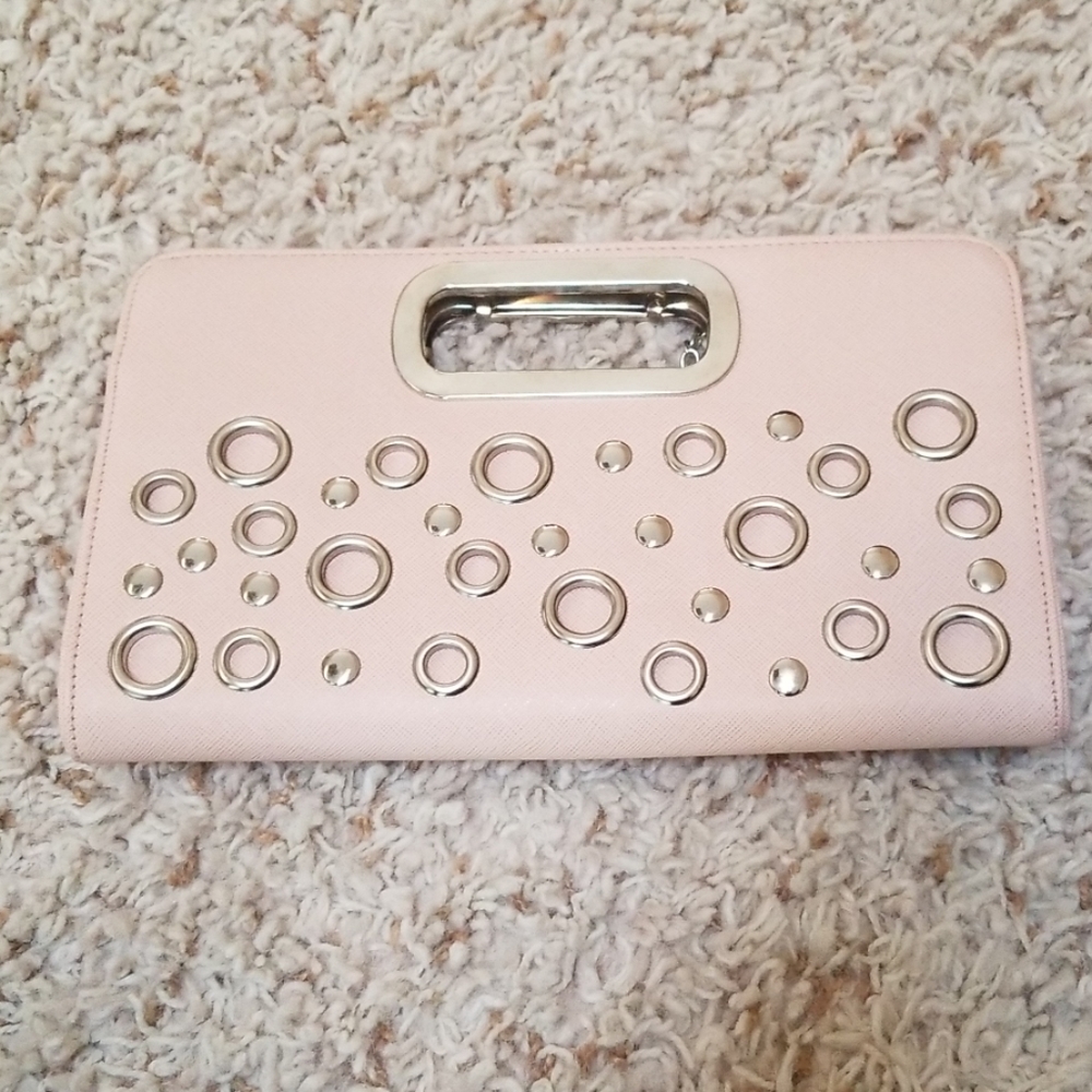 Clutch/purse/handbag